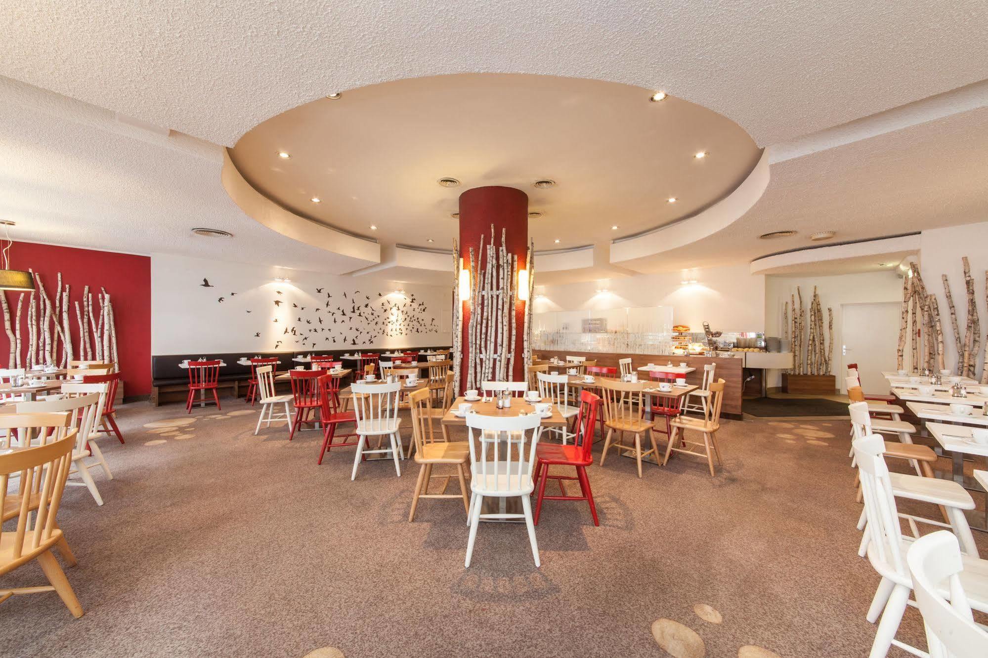 Hotel Sure By Western Hauptbahnhof Monaco di Baviera
